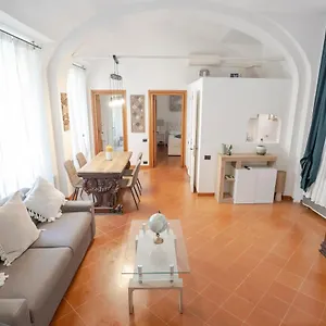  Apartment D'elite Trevi Fountain Italy