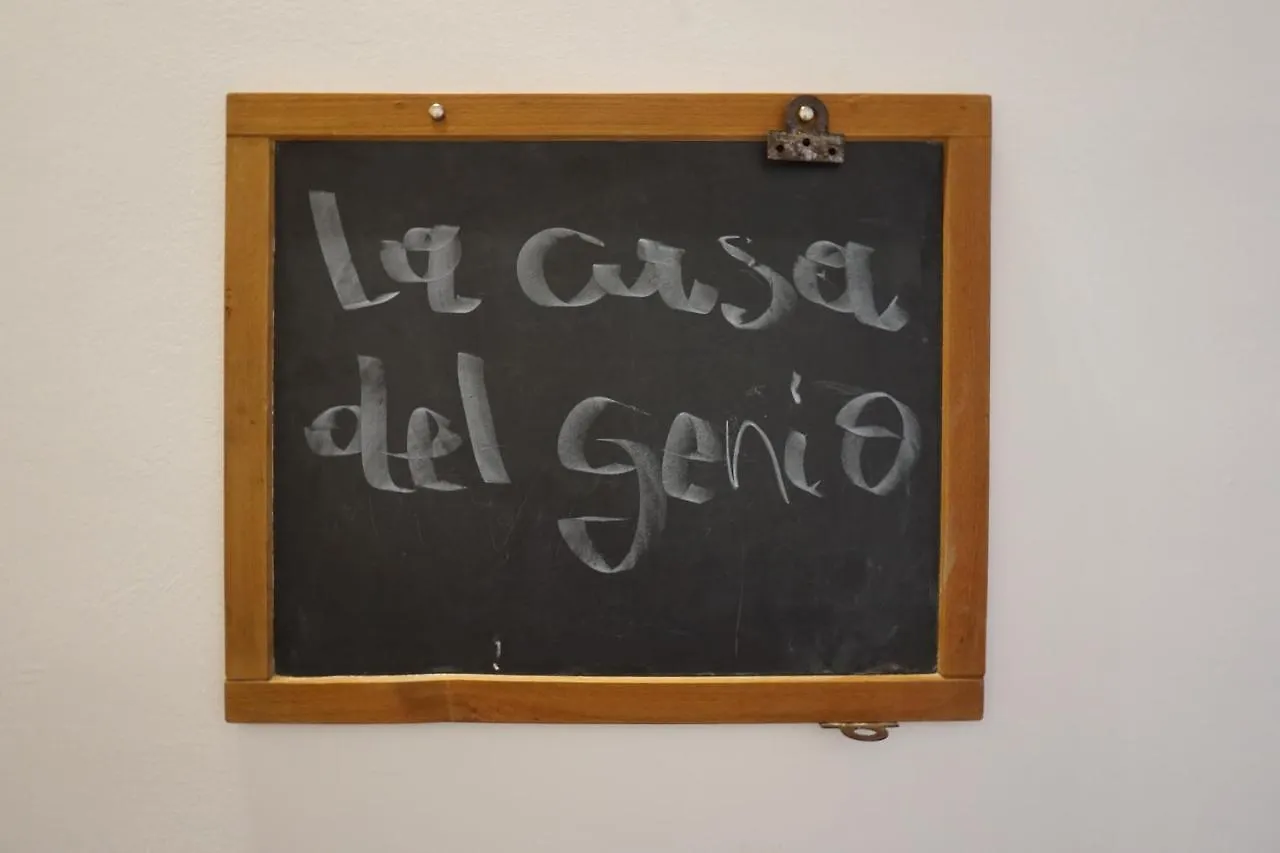 A Casa Del Genio Apartment Palermo 0*,